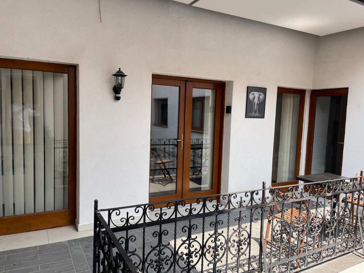 Savoya4 Old City Center Self Checkin Workspacestudio Τιμισοάρα Εξωτερικό φωτογραφία